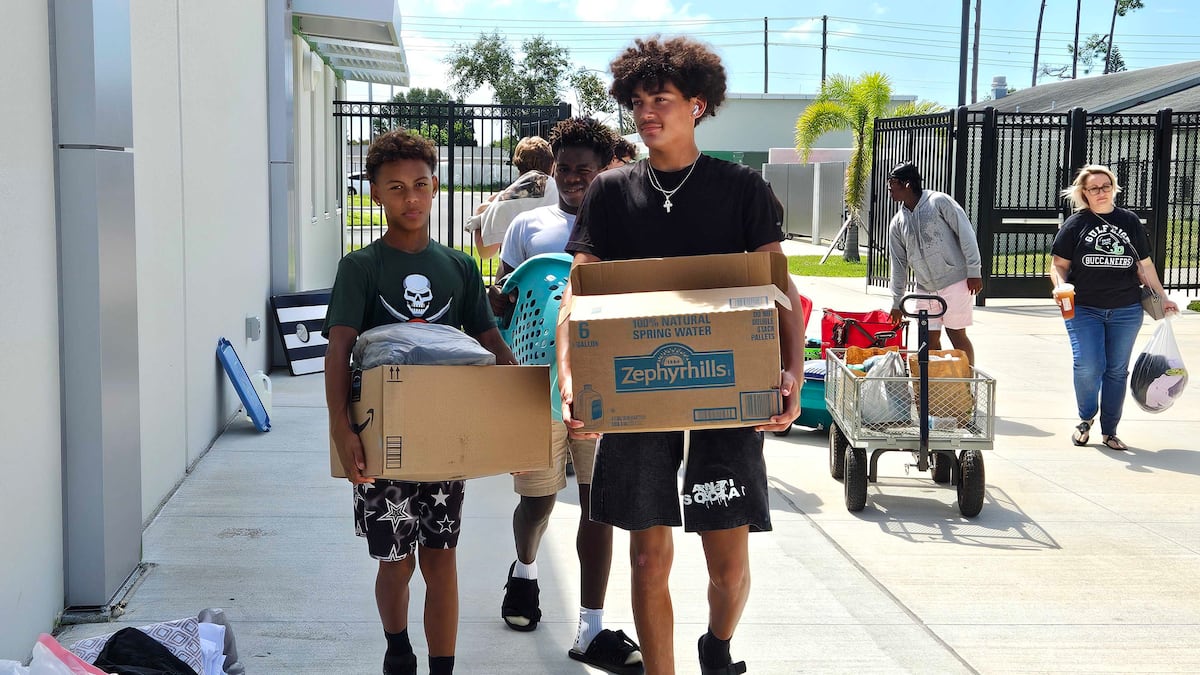 Community Comes Together For Hurricane Relief At Gulf High School - The ...