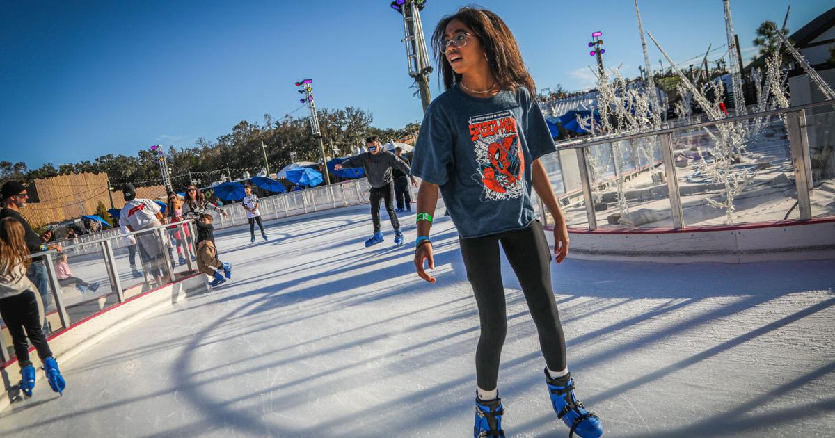 Florida Attraction Brings Winter Wonderland To Warm Climate