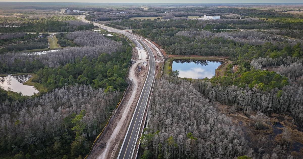 Pasco County Debates Renaming Ridge Road After Trump
