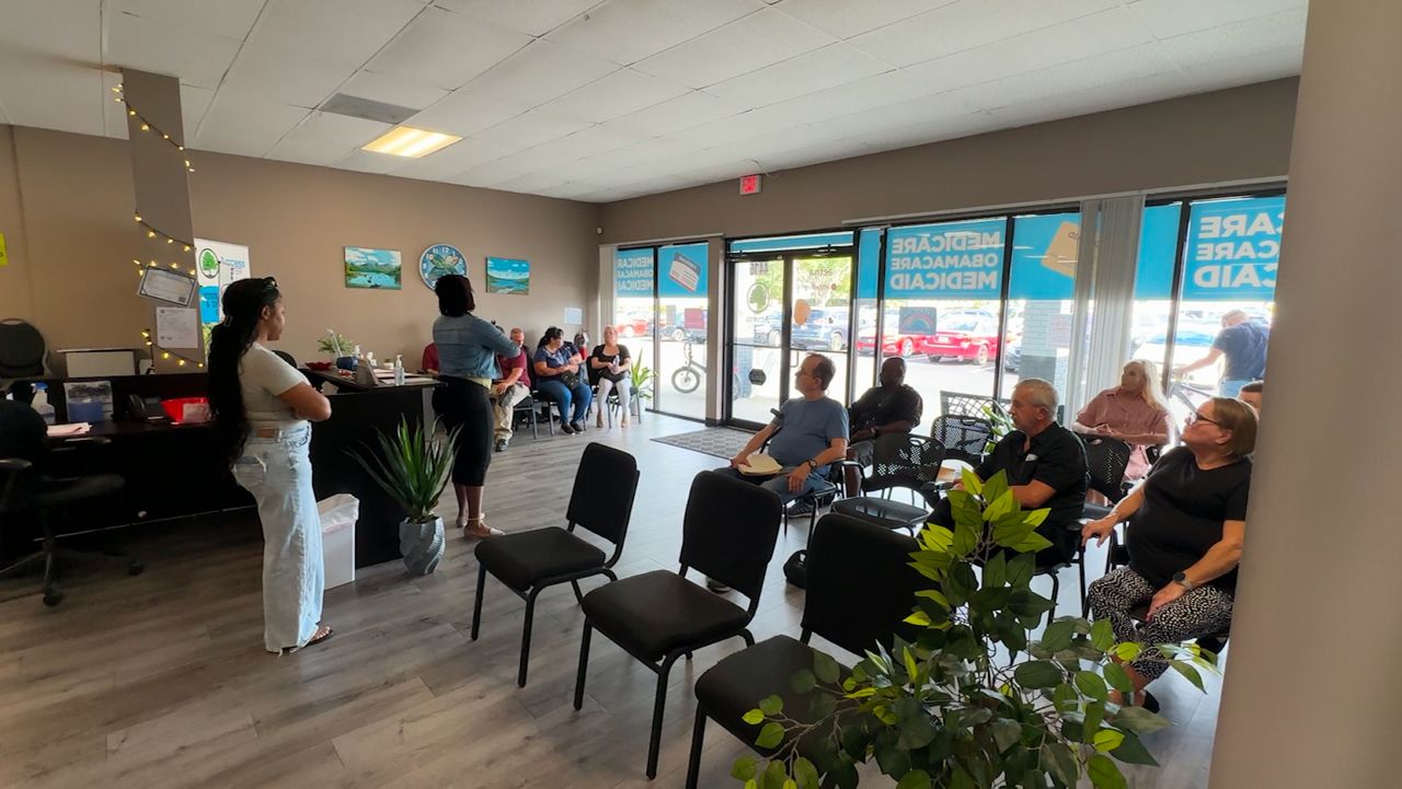 Florida Nonprofit Offers Tech Training for Seniors to Thrive in Modern Job Market