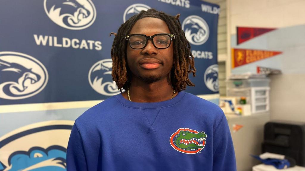 Wesley Chapel Student Recognized as Spectrum Scholar Receives Scholarship
