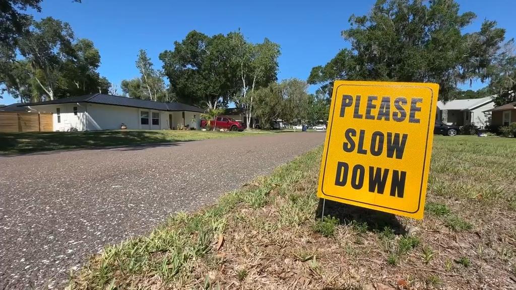 Land O Lakes Residents Campaign for Slower Speeds