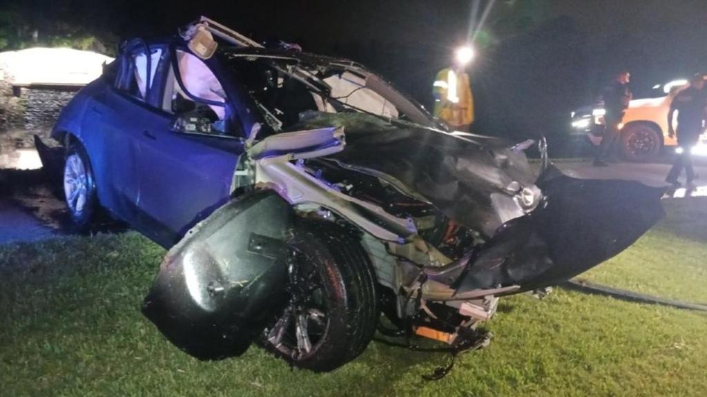 Elderly Driver Dies in Pasco County Tesla Autopilot Crash Investigation Continues