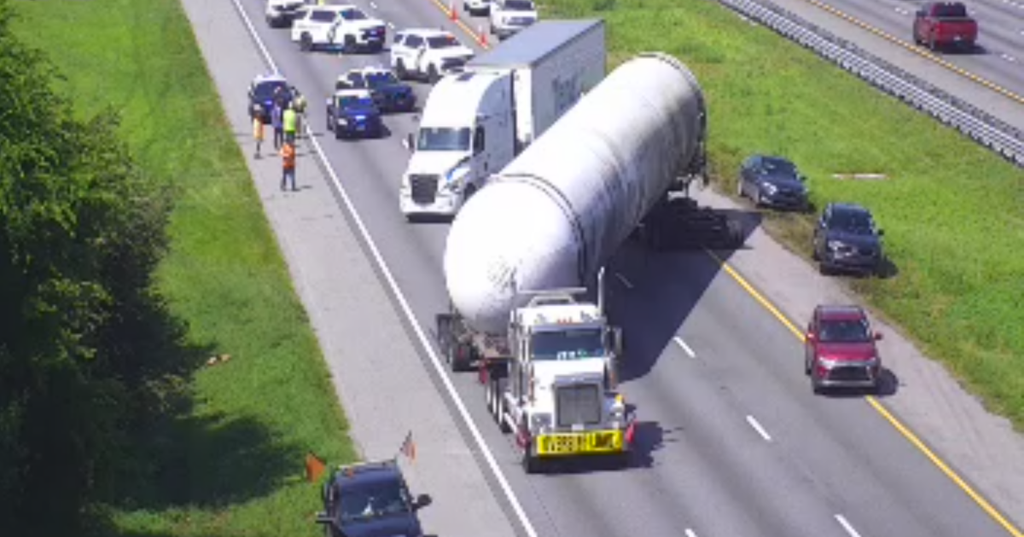 I-75 Northbound Lanes Shut Down Due To Injured Driver Crash In Wesley Chapel