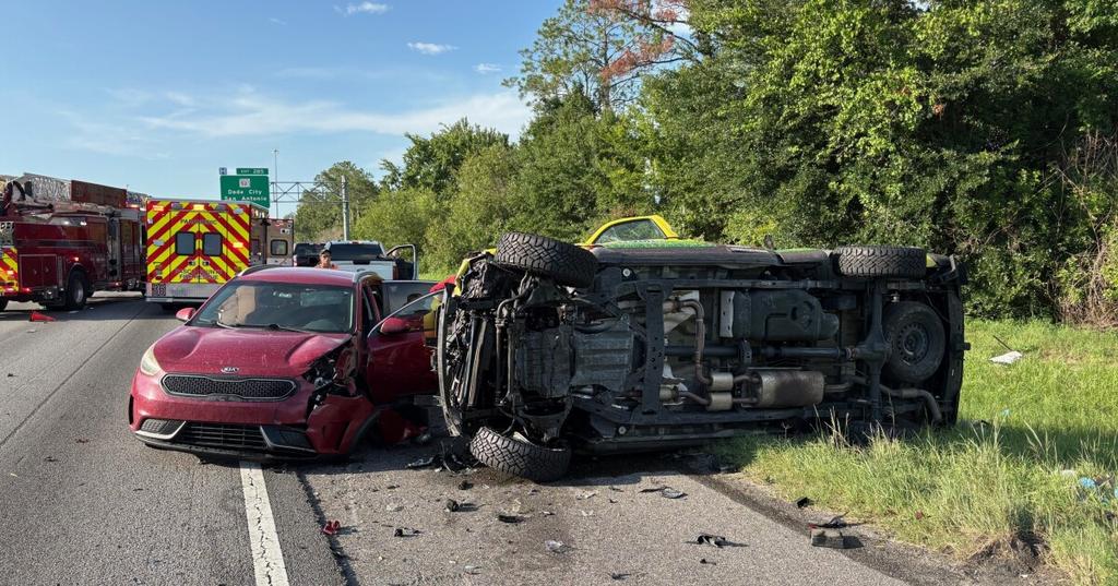 Driver Falls Asleep, Causes Four-Car Crash on I-75 in Pasco County