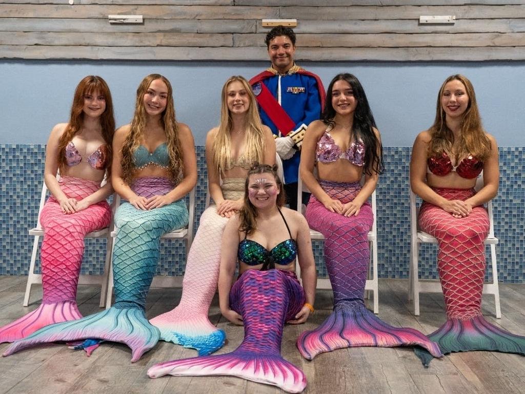 Make-A-Wish Grants Teen Mermaid Dream at Weeki Wachee Springs State Park in Florida