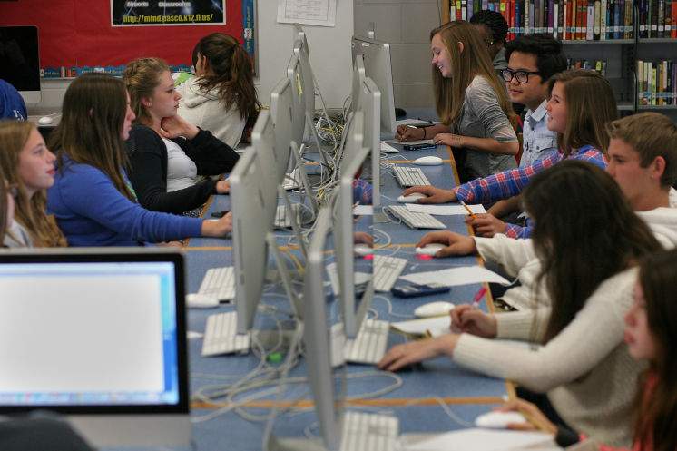 Pasco County School Board Candidates Debate Technology Use in Classrooms Amid Election Season
